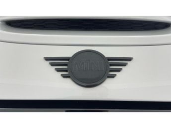 MINI Hatchback 135kW Cooper S Level 3 33kWh 3dr Auto Electric Hatchback