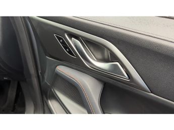 MG HS 1.5 T-GDI Trophy 5dr DCT Petrol Hatchback