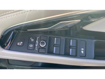 Land Rover Range Rover Evoque 2.0 D180 R-Dynamic HSE 5dr Auto Diesel Hatchback