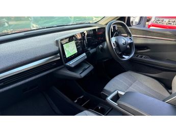 Renault Megane E-Tech EV60 160kW Techno+ 60kWh Optimum Charge 5dr Auto Electric Hatchb