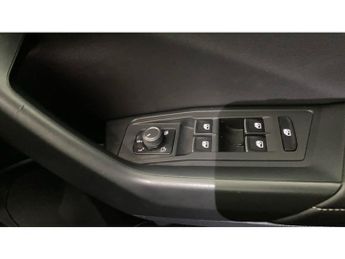 Volkswagen T-Roc 1.5 TSI R-Line 5dr DSG Petrol Hatchback