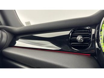 MINI Hatchback 135kW Cooper S Level 2 33kWh 3dr Auto Electric Hatchback