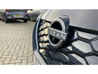 Nissan Juke 1.6 Hybrid Tekna 5dr Auto Hybrid Hatchback