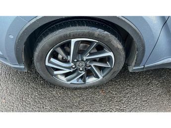 Toyota C-HR 2.0 Hybrid Dynamic 5dr CVT Hybrid Hatchback