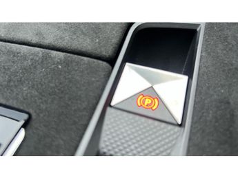 DS 7 Crossback E-Tense Crossback 1.6 E-TENSE 4X4 Performance Line 5dr EAT8