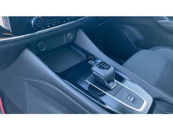 Nissan Qashqai 1.3 DiG-T MH 158 N-Connecta 5dr Xtronic Petrol Hatchback