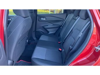 Nissan Qashqai 1.3 DiG-T MH 158 N-Connecta 5dr Xtronic Petrol Hatchback