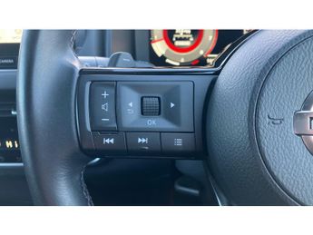 Nissan Qashqai 1.3 DiG-T MH 158 N-Connecta 5dr Xtronic Petrol Hatchback