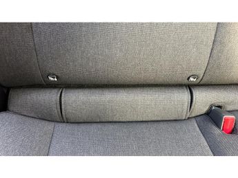 Hyundai INSTER 85kW 01 49kWh 5dr Auto Electric Hatchback