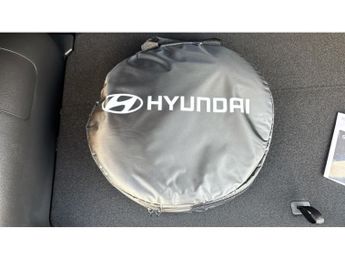 Hyundai INSTER 85kW 01 49kWh 5dr Auto Electric Hatchback