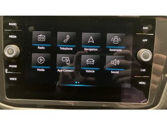 Volkswagen Tiguan 2.0 TDI 200 4Motion R-Line 5dr DSG Diesel Estate