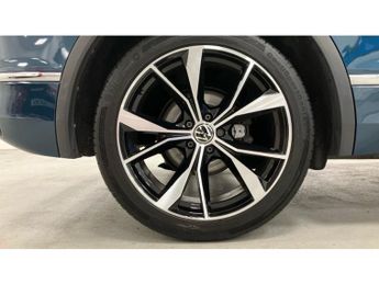 Volkswagen Tiguan 2.0 TDI 200 4Motion R-Line 5dr DSG Diesel Estate