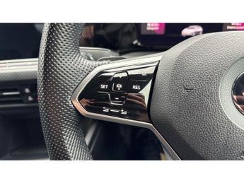 Volkswagen Golf 2.0 TDI 150 R-Line 5dr DSG Diesel Hatchback