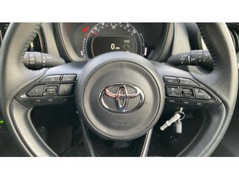 Toyota Aygo X 1.0 VVT-i Edge 5dr Auto Petrol Hatchback