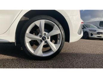 Audi A3 40 TFSI e S Line 5dr S Tronic Hatchback
