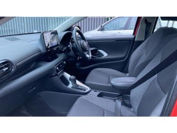 Toyota Yaris 1.5 Hybrid Icon 5dr CVT Hybrid Hatchback