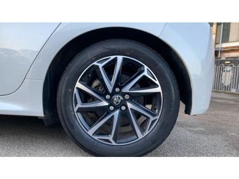 Toyota Yaris 1.5 Hybrid Design 5dr CVT Hybrid Hatchback
