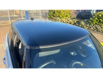 MINI Hatchback 135kW Cooper S Level 2 33kWh 3dr Auto Electric Hatchback