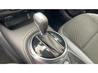 Nissan Juke 1.0 DiG-T 114 N-Connecta 5dr DCT Petrol Hatchback