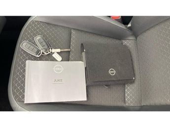 Nissan Juke 1.0 DiG-T 114 N-Connecta 5dr DCT Petrol Hatchback