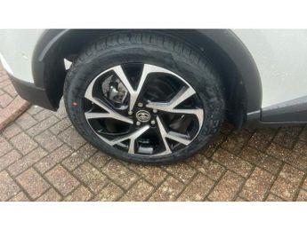 Toyota C-HR 2.0 Hybrid Excel 5dr CVT Hybrid Hatchback