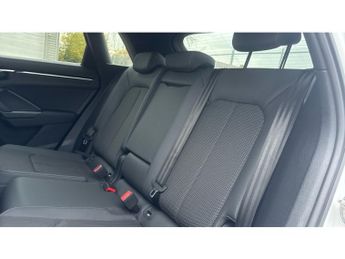 Audi Q3 35 TDI S Line 5dr S Tronic Diesel Estate