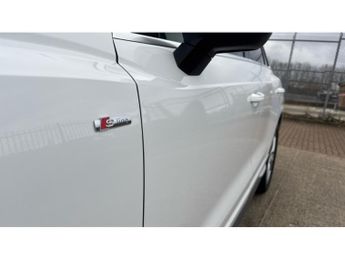 Audi Q3 35 TDI S Line 5dr S Tronic Diesel Estate