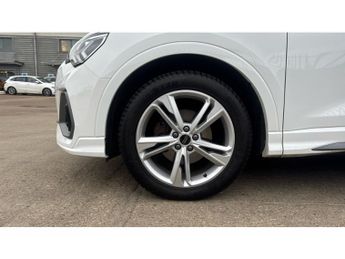 Audi Q3 35 TDI S Line 5dr S Tronic Diesel Estate