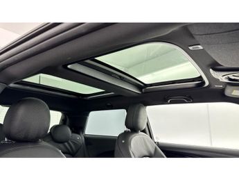 MINI Hatchback 135kW Cooper S Level 3 33kWh 3dr Auto Electric Hatchback