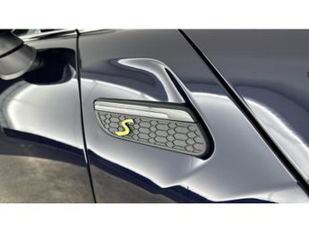 MINI Hatchback 135kW Cooper S Level 3 33kWh 3dr Auto Electric Hatchback