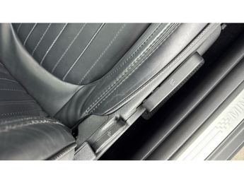 MINI Hatchback 135kW Cooper S Level 3 33kWh 3dr Auto Electric Hatchback