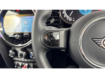 MINI Hatchback 1.5 Cooper Classic 3dr Auto Petrol Hatchback