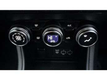 Renault Captur 1.6 E-Tech full hybrid 145 Rive Gauche 5dr Auto Hybrid Hatchback