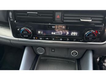 Nissan Qashqai 1.3 DiG-T MH 158 Tekna 5dr Xtronic Petrol Hatchback