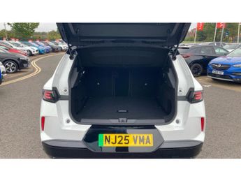 Vauxhall Grandland 157kW GS 73kWh 5dr Auto Electric Hatchback