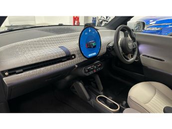 MINI Cooper 135kW E Exclusive [Level 2] 41kWh 3dr Auto Electric Hatchback