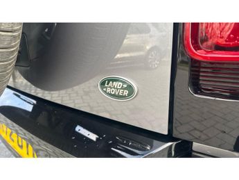 Land Rover Defender 3.0 D250 X-Dynamic SE 110 5dr Auto Diesel Estate