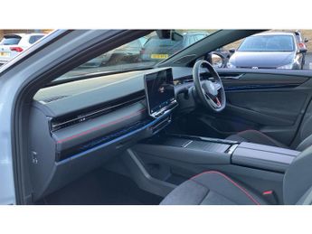 Volkswagen ID.7 250kW 4MOTION GTX Plus 86kWh 5dr Auto Electric Hatchback