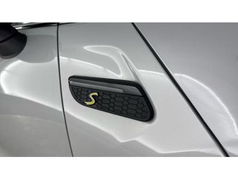 MINI Hatchback 135kW Cooper S Level 2 33kWh 3dr Auto Electric Hatchback