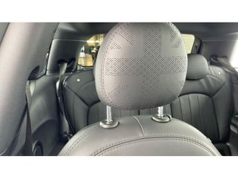 MINI Hatchback 1.5 Cooper Exclusive II 5dr Auto Petrol Hatchback