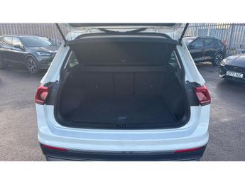 Volkswagen Tiguan 2.0 TDi 150 SEL 5dr DSG Diesel Estate