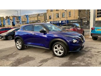 Nissan Juke 1.0 DiG-T N-Connecta 5dr DCT Petrol Hatchback