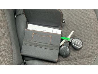 MINI Hatchback 1.5 Cooper Classic 3dr Auto Petrol Hatchback