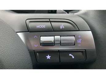 Hyundai KONA 115kW Advance 48kWh 5dr Auto Electric Hatchback