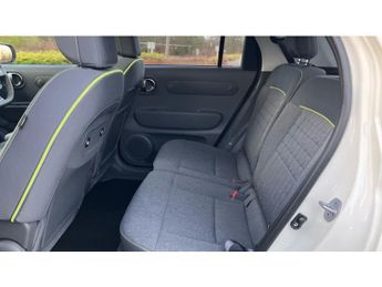 Hyundai INSTER 85kW Cross 49kWh 5dr Auto Electric Hatchback