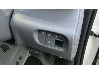 Hyundai INSTER 85kW Cross 49kWh 5dr Auto Electric Hatchback