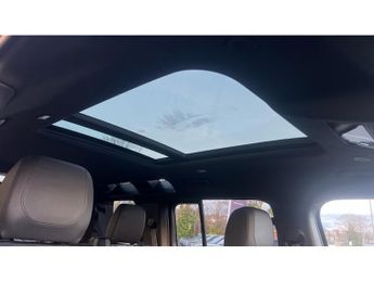 Land Rover Defender 3.0 D300 X-Dynamic SE 110 5dr Auto [7 Seat] Diesel Estate