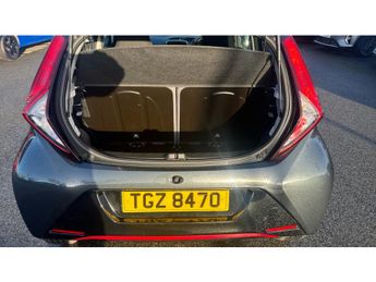 Toyota Aygo 1.0 VVT-i X-Trend TSS 5dr x-shift Petrol Hatchback
