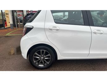 Toyota Yaris 1.33 VVT-i Icon+ 5dr Multidrive S Petrol Hatchback
