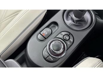 MINI Hatchback 135kW Cooper S Level 3 33kWh 3dr Auto Electric Hatchback